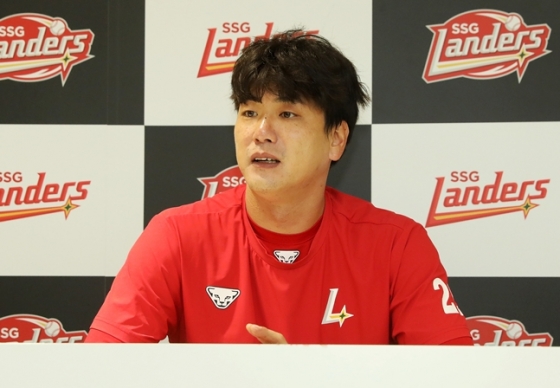 13일 인터뷰에 나선 김광현. /사진=SSG 랜더스