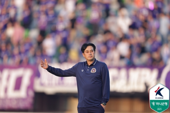 유병훈 FC안양 감독. /사진=한국프로축구연맹 제공