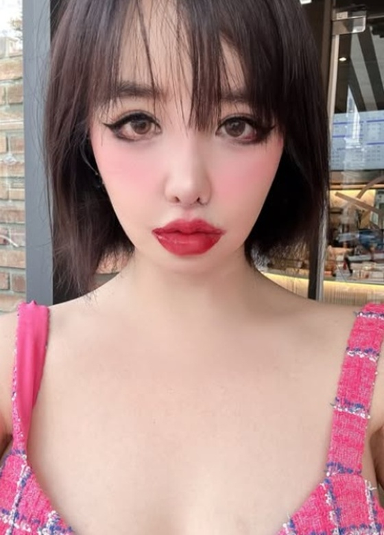 /사진=박봄 SNS