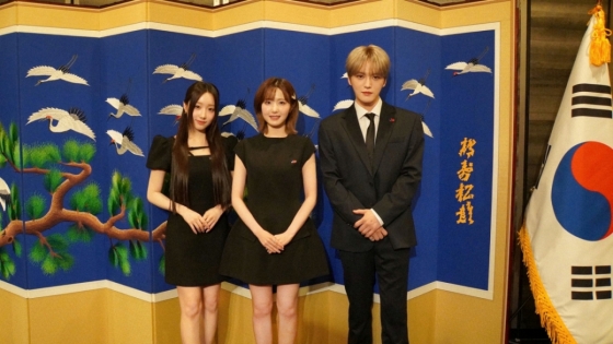 세이마이네임 멤버 메이(왼쪽)와 히토미, 김재중 /사진제공=사진 제공 = 인코드엔터테인먼트