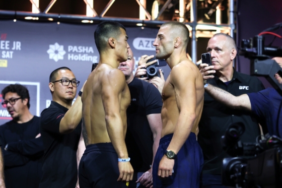 고석현(왼쪽)과 오반 엘리엇. /사진=UFC 제공