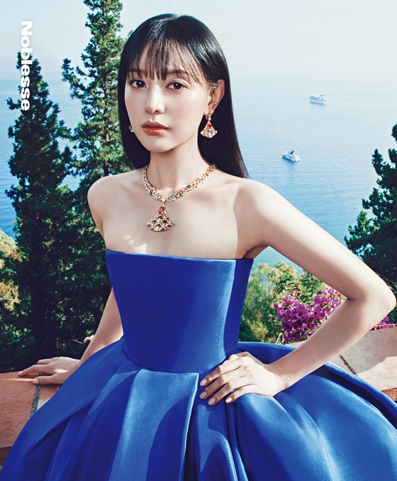 김지원 /사진=노블레스 코리아