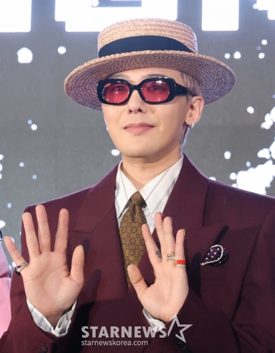 (서울=뉴스1) 권현진 기자 = 빅뱅 지드래곤(GD,권지용)이 13일 오후 서울 용산구 그랜드 하얏트 서울 호텔에서 열린 &#039;피스마이너스원 프리미엄 하이볼 론칭 파티-더 시그널(THE SIGNAL)&#039;에 참석해 포즈를 취하고 있다. 2025.6.13/뉴스1  Copyright (C) 뉴스1. All rights reserved. 무단 전재 및 재배포,  AI학습 이용 금지. /사진=(서울=뉴스1) 권현진 기자
