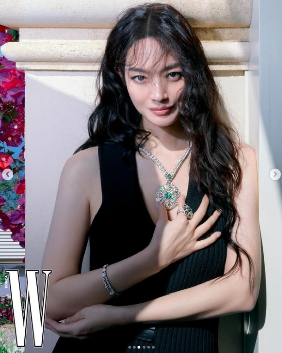 /사진=신민아 SNS