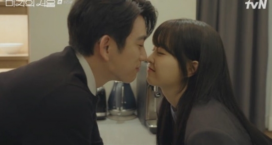 왼쪽부터 박진영, 박보영 /사진=tvN &#039;미지의 서울&#039;