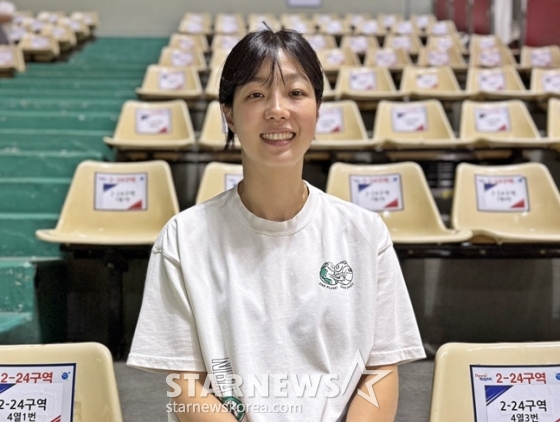 신한은행 이경은 코치가 스타뉴스와 인터뷰를 하고 있다. /사진=양정웅 기자 