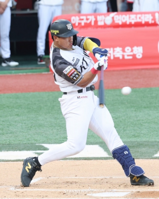 KT 안현민. /사진=김진경 대기자