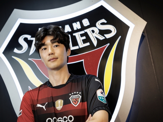FC서울을 떠나 포항 스틸러스로 이적한 기성용. /사진=포항 스틸러스 제공