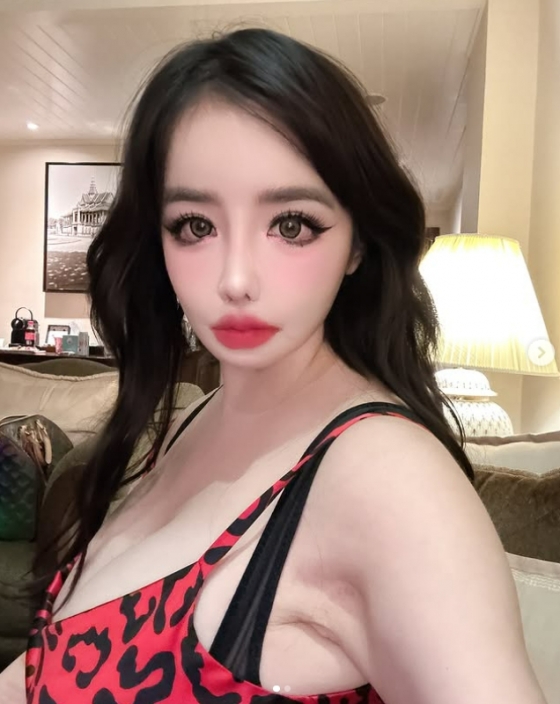 /사진=박봄 SNS