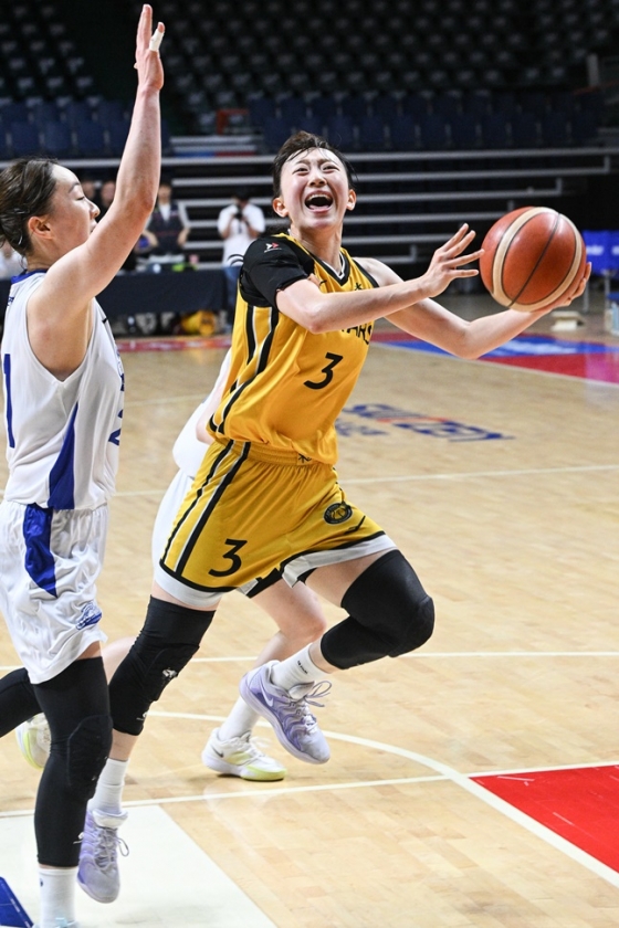 KB스타즈 이채은이 레이업슛을 시도하고 있다. /사진=WKBL 제공 
