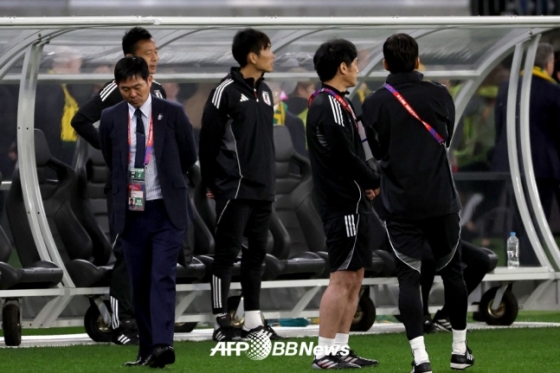 모리야스 하지메(왼쪽) 일본 축구대표팀 감독. /AFPBBNews=뉴스1 