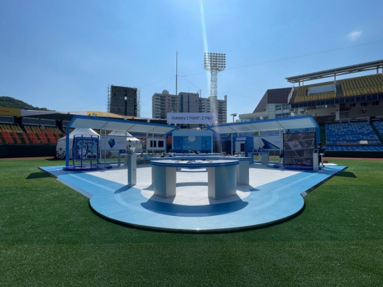 갤럭시 체험존. /사진=KBO 제공