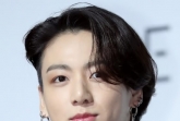'군인' BTS 정국, 복무 중 '주식 83억' 탈취 피해 "해킹범 못 찾아"..빅히트 입장은? [공식]