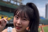 '국제적 인기 폭발' 안지현 치어, 깜찍 미소→반전 볼륨美