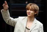 BTS 뷔, '같이 놀이공원 가고 싶은 男스타' 1위 [스타폴]