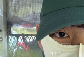 방탄소년단 뷔, 30도 넘는 폭염에 골프 라운딩.."더워라"