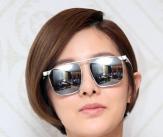 김유리, 과감한 오버사이즈 선글라스!