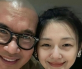 故 서희원, 사망 42일만 장례 &#034;수척해진 구준엽..유골함 안고 오열&#034;