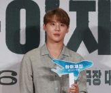 &#39;女BJ에 8억 뜯긴&#39; 김준수, 악플에 정신적 고통 &#034;강력 조치&#034; [공식]