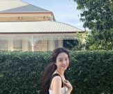 &#39;44세&#39; 정려원, 점점 젊어지는 중..&#034;어머니 눈엔 언제나 아기&#034;