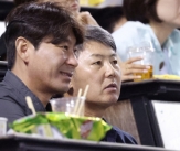 [포토] 김원형 코치의 매서운 눈빛