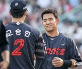 &#39;베테랑의 품격&#39; 김민성 &#034;타이트한 승리, 자신감 이어져→부상 속출 마음 아프다&#034;