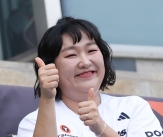 [포토] 이수지 &#39;그라운드선 양의지가 예능대상&#39;