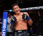UFC 한류 열풍! &#39;정찬성 후계자&#39; 유주상 뜬다... &#39;韓 초신성&#39; 팬사인회 개최