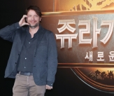 가렛 에드워즈 감독 &#39;피할 수 없는 K하트&#39;[★포토]