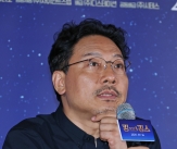 답변하는 &#39;킹 오브 킹스&#39; 장성호 감독[★포토]