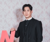 박기웅, &#39;부친상&#39; 한 달만 근황 &#034;아픔 속 살고 있지만&#034;