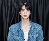 1위 방탄소년단 진·2위 트럼프·3위 머스크..지난 일주일 전세계 최다 언급 인물