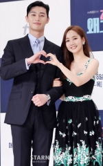 [★NEWSing]박서준 박민영 열애설, 업계엔 묵은지