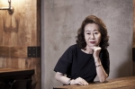'윤여정은 윤여정'..후크엔터 '윤여정 데뷔 50주년' 파티 영상 공개 '감동' [★NEWSing]
