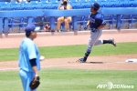 류현진, 상대 '트릭'에 당했다... 직구 던지자 기다렸다는 듯 2루타 [국민감독 김인식의 MLB 通]