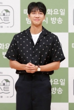 '후크 결별-이다인 열애' 이승기, 엇갈리는 팬들..응원vs반대 [이경호의 단맛쓴맛]