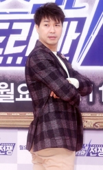 박수홍, "혼동 드린 것 같습니다"..씁쓸한 '거짓 방송' 논란 해명 [이경호의 단맛쓴맛]