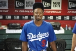 '타격왕 출신' RYU 전 동료, 7살 때 잃은 어머니 기리며 개명... 빅리그 재도전 [이상희의 MLB 스토리]