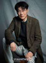 황동혁 감독, 차기작은 'KO클럽'..'오징어 게임2' 계약이 중요한 이유