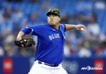 '타자도 깜짝 놀랐다' 류현진, 허 찌른 볼배합 '압권' [국민감독 김인식의 MLB 通]