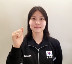 '15세에 188㎝' 여자배구 이지윤, 대형 센터로 쑥쑥 큰다 [신년기획]