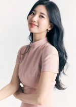 수지, 봄맞이 나들이 같이 가고 싶은 女스타 1위 등극[스타폴]