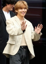 방탄소년단 뷔, 맞팔하고 싶은 男스타 1위 [스타폴]