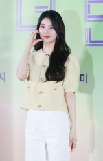 수지, 바다에 함께 가고 싶은 女스타 1위 [스타폴]