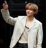BTS 뷔, '같이 놀이공원 가고 싶은 男스타' 1위 [스타폴]