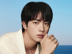 방탄소년단 진 프레드 새 캠페인 비주얼에 전 세계 '감탄'
