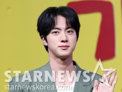 방탄소년단 진, 서울아산병원 1억원 기부 "아이들 밝게 뛰어놀길"[공식]