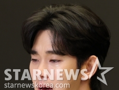 "김수현, 女돌과 성관계 후 미역 냄새.."