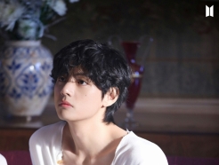 방탄소년단 뷔, 세계적 뮤지컬 스타의 변함없는 '최애♥'