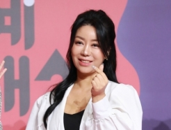 10기 정숙 '가품 경매' 논란 해명 "사기 치는 사람 아냐..무혐의"